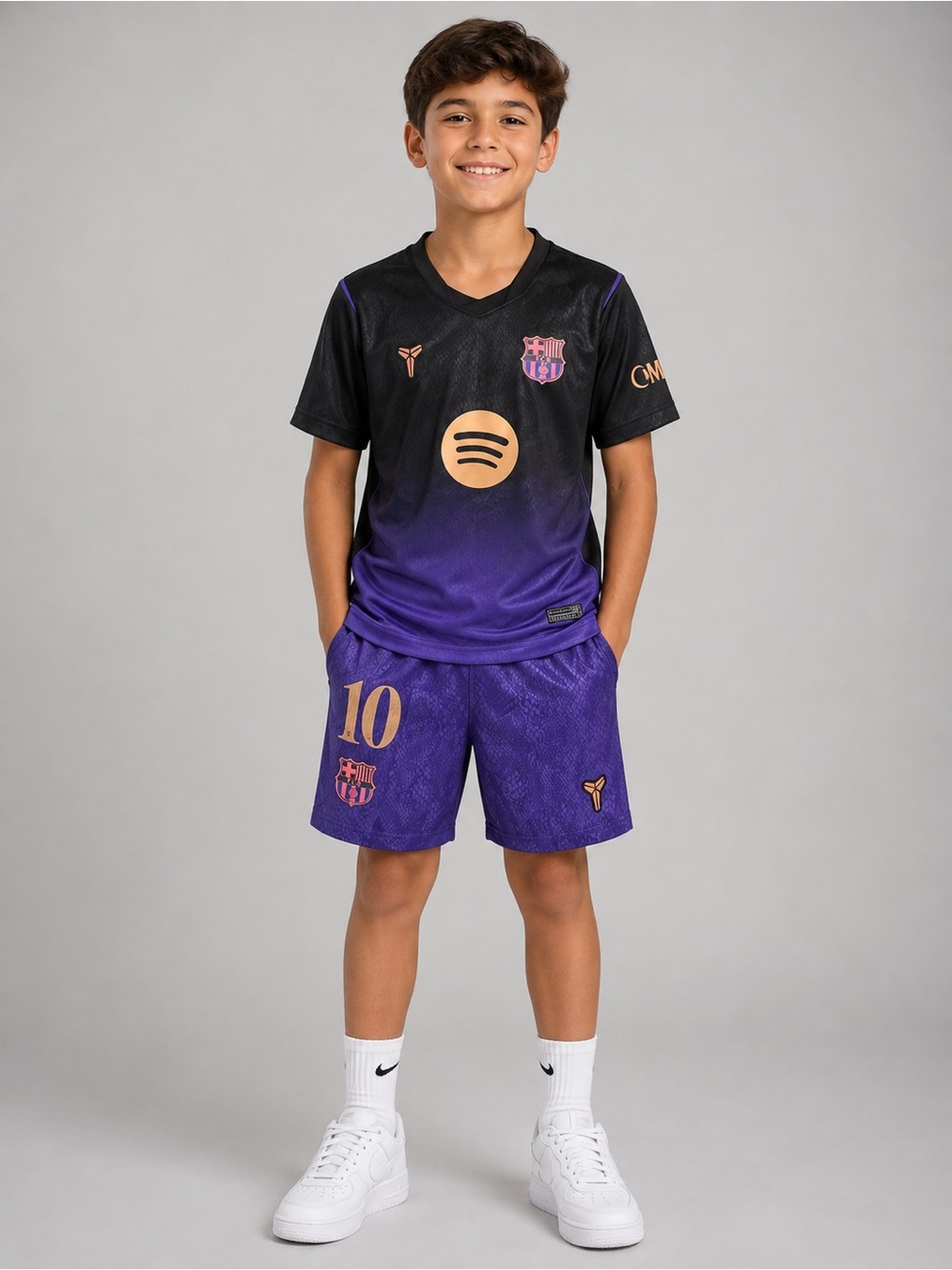 FC Barcelona 2026/27 x Kobe Bryant Size 28 (9-10 years) NWT